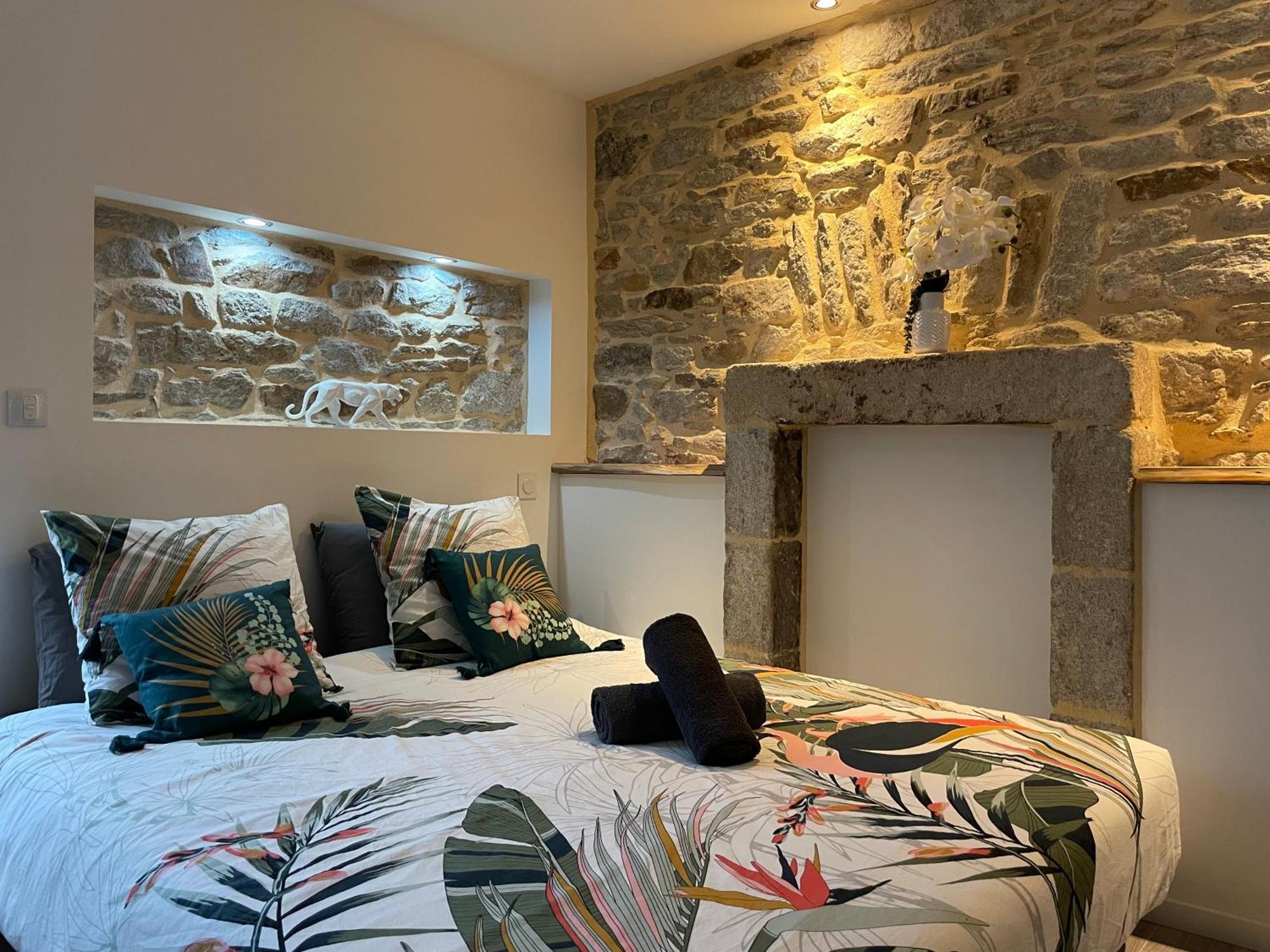 Le Calloch 2D - Studio 4 Etoiles - Quartier Gare - Wifi - Netflix Quimper Exteriér fotografie
